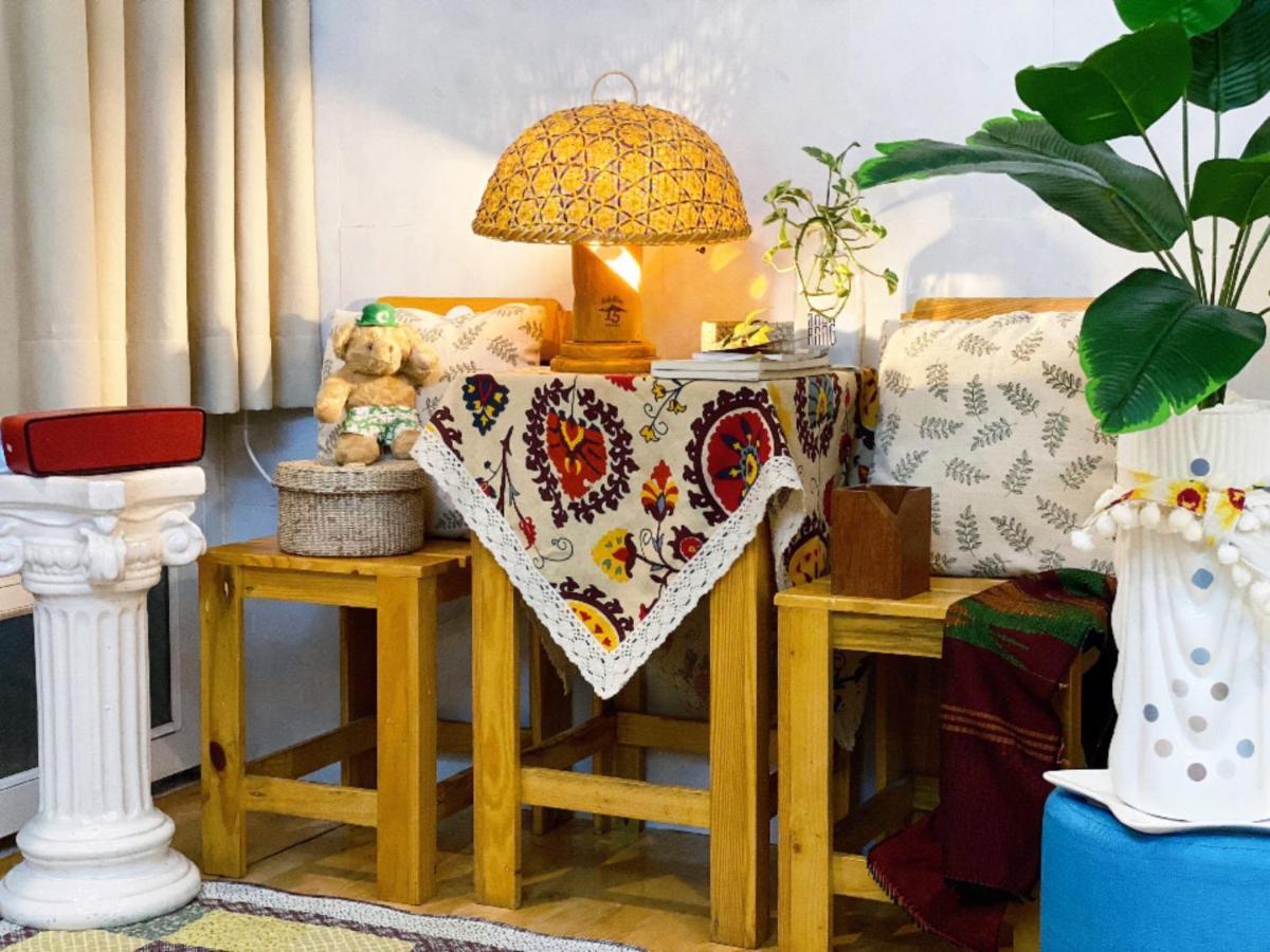 Hospedagem domiciliar Maneki Neko Homestay - Nha Rieng Binh Yen, Am Cung